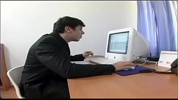 Simone peach loves it up the butt