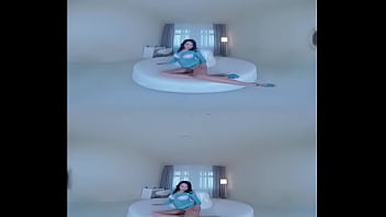 Vibrator brazilian milf's pussy insertion pleasures