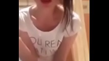 Hot teen dancing on cam