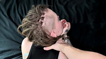 Those lips are designed to suck dicks and her pussy wants good fuck