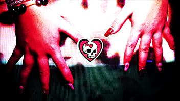 Badass girlfriend ashley alexander sucks dick for a facial