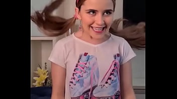 Leticia pedro fez video provocando homens com poblema na cabeça kkk