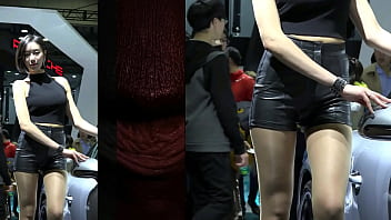 Dancing in hotpants002