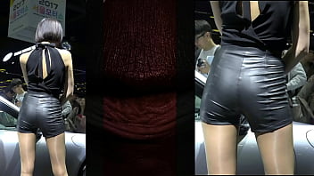 Dancing in hotpants002