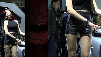 Dancing in hotpants002