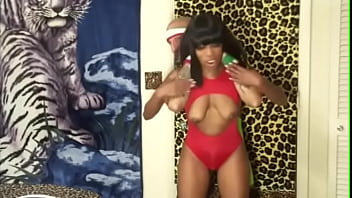 Intergender interracial mixed match