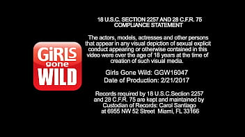 Mardis gras masturbation