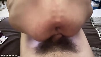 Cavalgando de costa no maridão