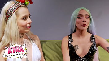 Entrevistei a carolzinha pro feira da fruta anal fruit #1 e veja o que ela disse