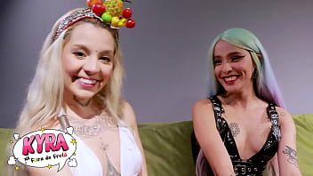 Entrevistei a carolzinha pro feira da fruta anal fruit #1 e veja o que ela disse