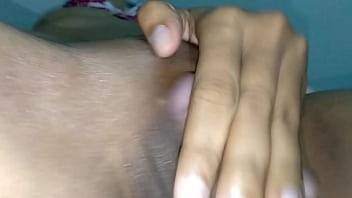 หีสาวสวยแตดขาวหีใหญ่ที่น่าเลียและน่าเย็ด