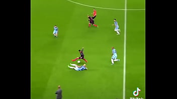 Neymar fodendo geral e deixando nego com o cu preto