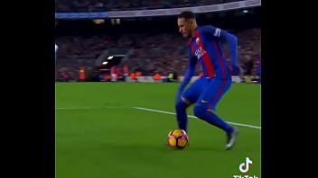 Neymar fodendo geral e deixando nego com o cu preto