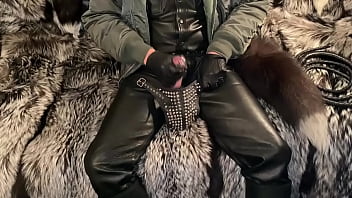 Open Your Hole For My Cum thumbnail