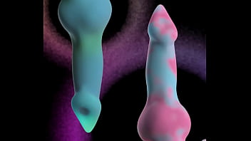 Strapon rotates with music