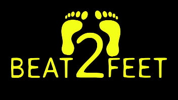 Foot casting couch kendra heart