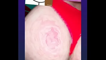 Colegiala dando lo mejor de sí