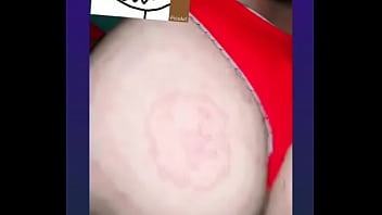 Colegiala dando lo mejor de sí