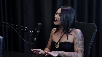 Sua Primeira Gravação Foi Um Menage Se Divertiu Em Uma Boate Gay E O Cliente Não Pagou Pelo Programa Jordanna Gomes Japa Jô Watch Sheer Red thumbnail