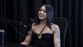 Sua Primeira Gravação Foi Um Menage Se Divertiu Em Uma Boate Gay E O Cliente Não Pagou Pelo Programa Jordanna Gomes Japa Jô Watch Sheer Red thumbnail