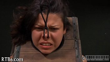 Sexy whipping for beauty's arse