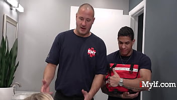 Cunt got stuck now paramedic cocks fuck