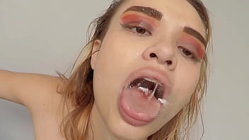 Horny best friends team up for the ultimate sloppy blowjob