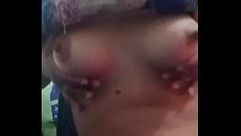 Desi bhabi from india make herself for enjoying the free movements with finger