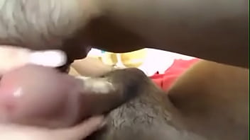 Gostosinha gozando muito