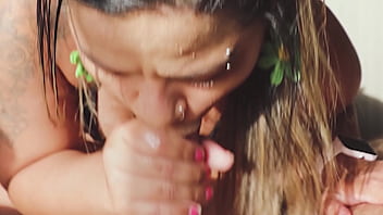 Look at the size of this thirteenth neighbor's ass