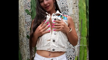 Sexy public flashing in hot white jeans