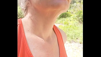 A la recherche d un inconnu pour me baiser dans les bois