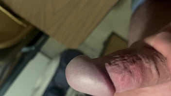 Thick veiny mushroom head cum