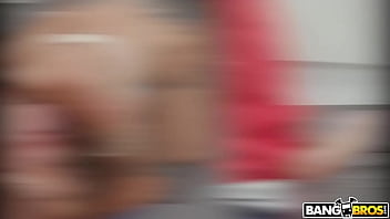 Maid's booty got me hooked