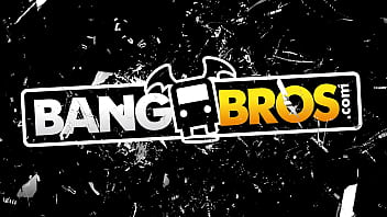 Maid's booty got me hooked