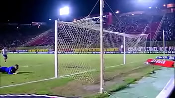 Comendo cu de sardinha no barradão