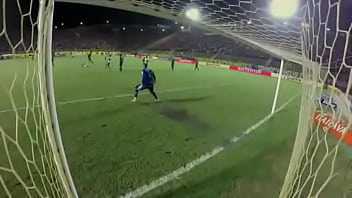 Comendo cu de sardinha no barradão