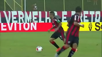 Comendo cu de sardinha no barradão