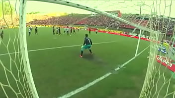 Comendo cu de sardinha no barradão