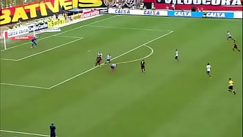 Comendo cu de sardinha no barradão