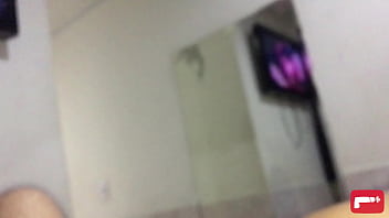 Youtuvergazo una mamada de esta milf latina te dejará sin una gota de leche