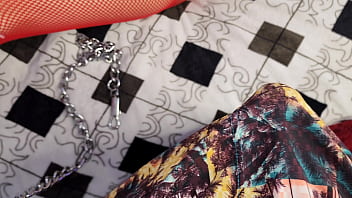 Beuaty in red lingerie will get you cumming