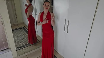 Bet you cant keep your pants on while watching me undress