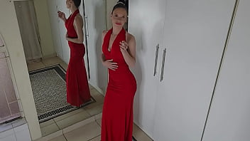 Bet you cant keep your pants on while watching me undress