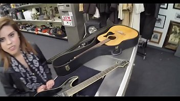 Non professional is making love here