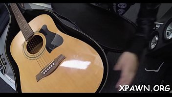 Non professional is making love here