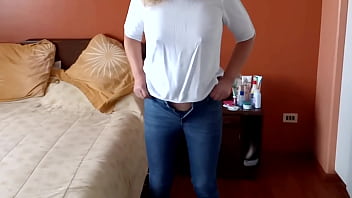 Reading the messages you write me i masturbate full intense orgasms