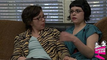 Sensual lesbains 0172