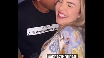 Polêmico grazi mourão