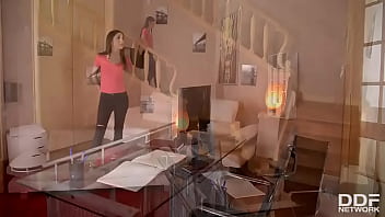 German girl gratifies her solo sensations